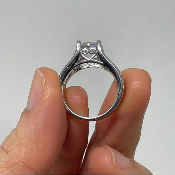 925 Silver Ring Solitaire Size 8 Women Wedding Engagement Anniversary Promise - Picture 5 of 10